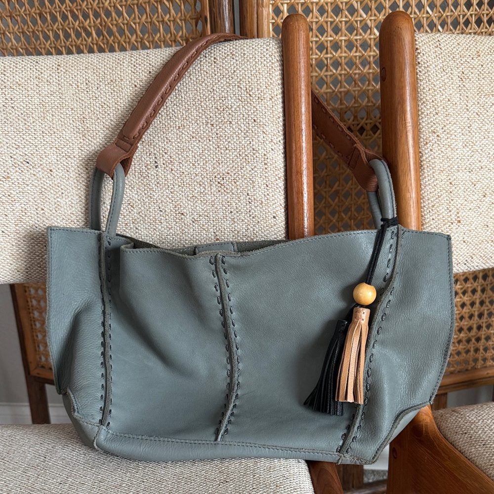 The Sak Los Feliz Medium Leather Tote